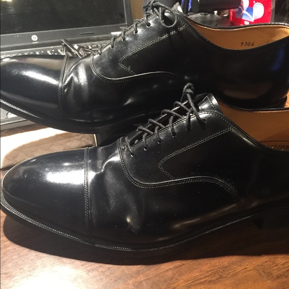 Johnston and Murphy men’s oxfords